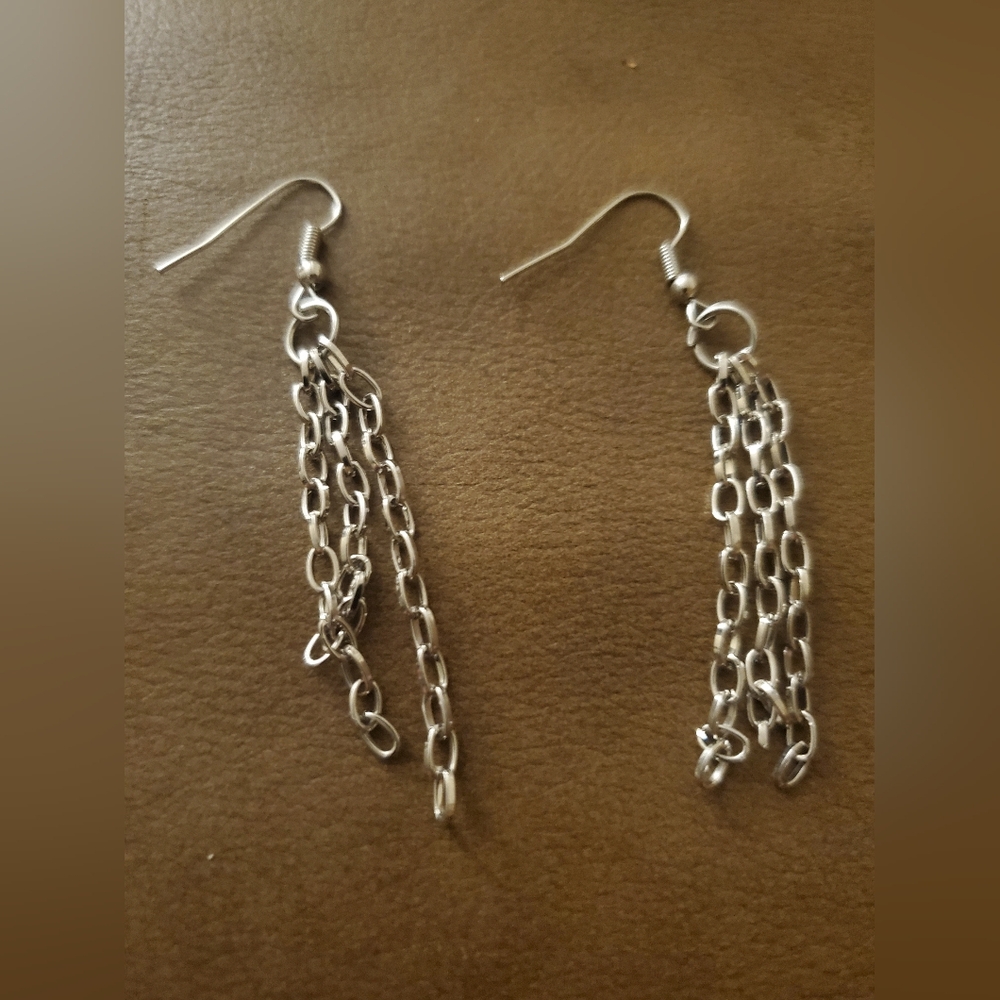 Earrings Pierced Silvertone Three Tier Chains NWOT